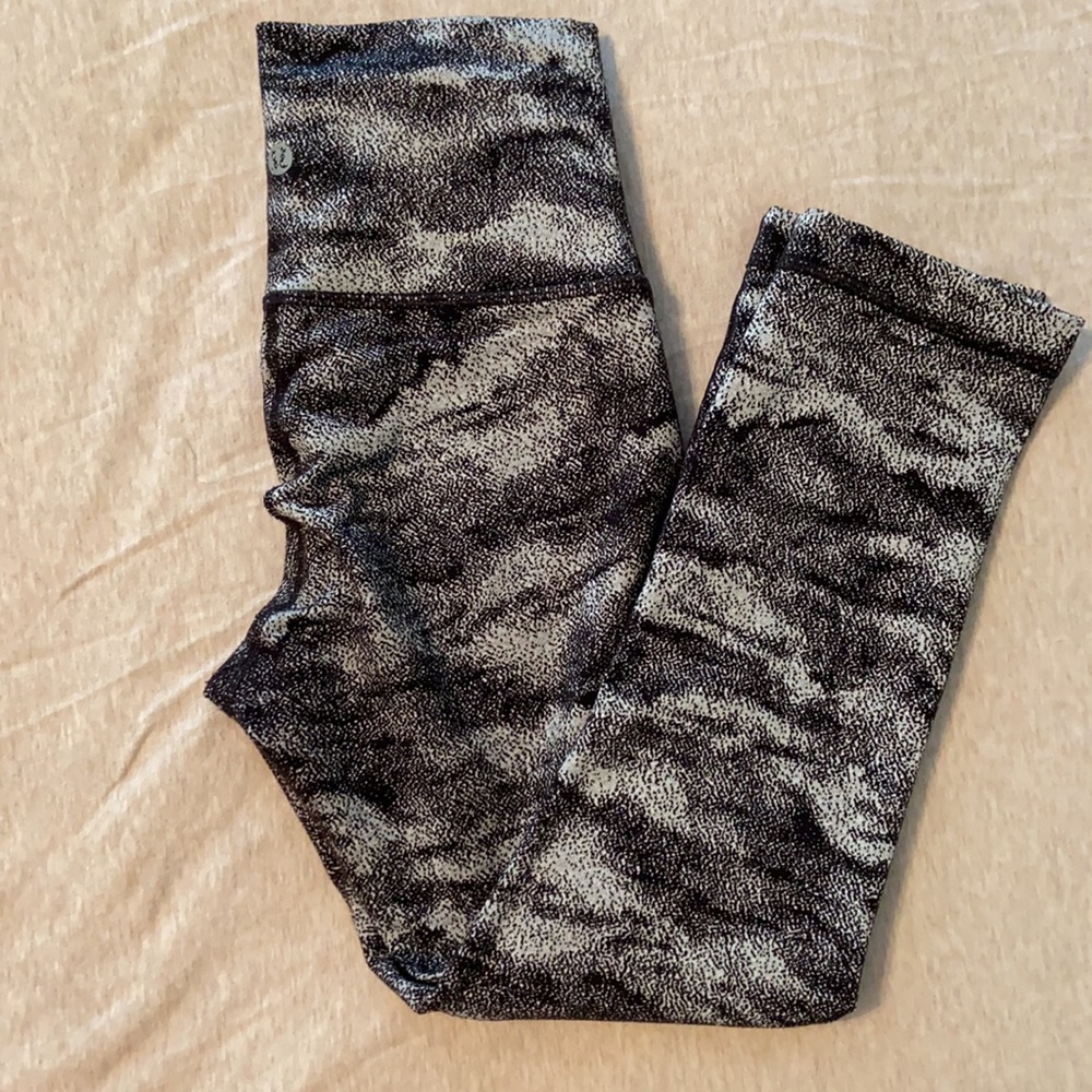 Lulu Leggings size 2